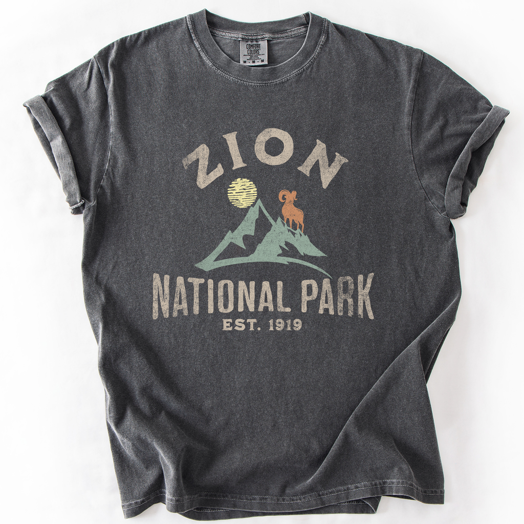 Zion National Park, Nature Outdoors, Camping, Hiking T-Shirt