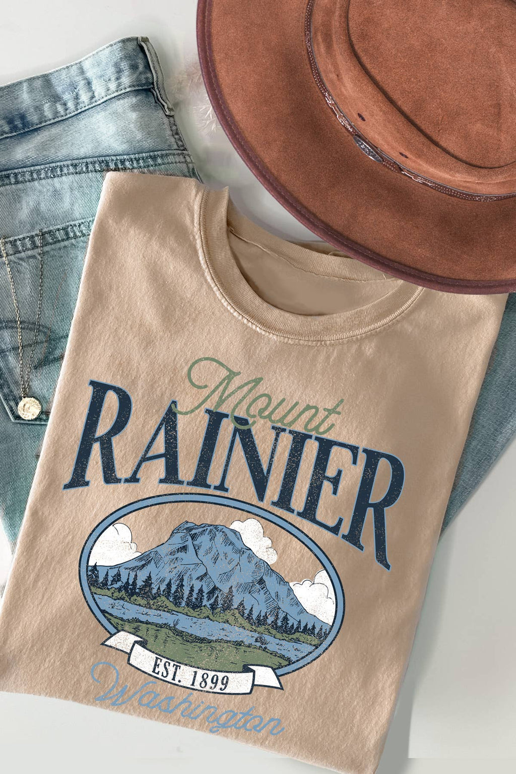 Women Mount Rainier Graphic Print Short Sleeve Top