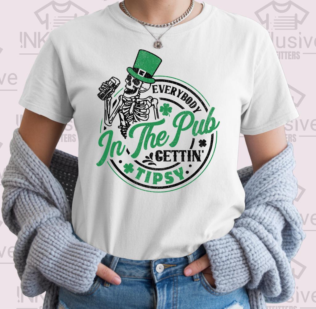 In the Pub (St Patrick) - T-Shirt Gildan Softstyle
