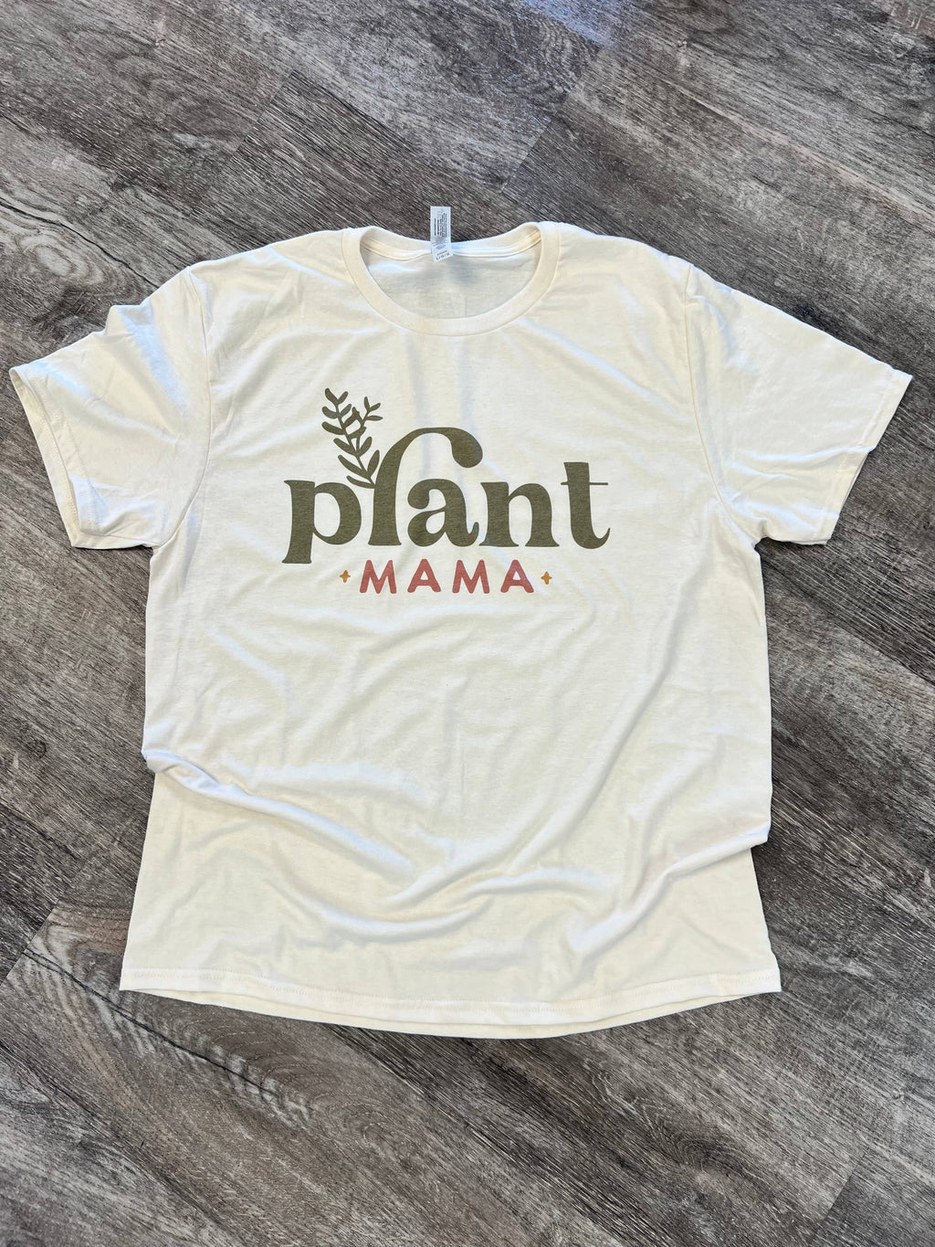 Plant Mama On Cream Tee