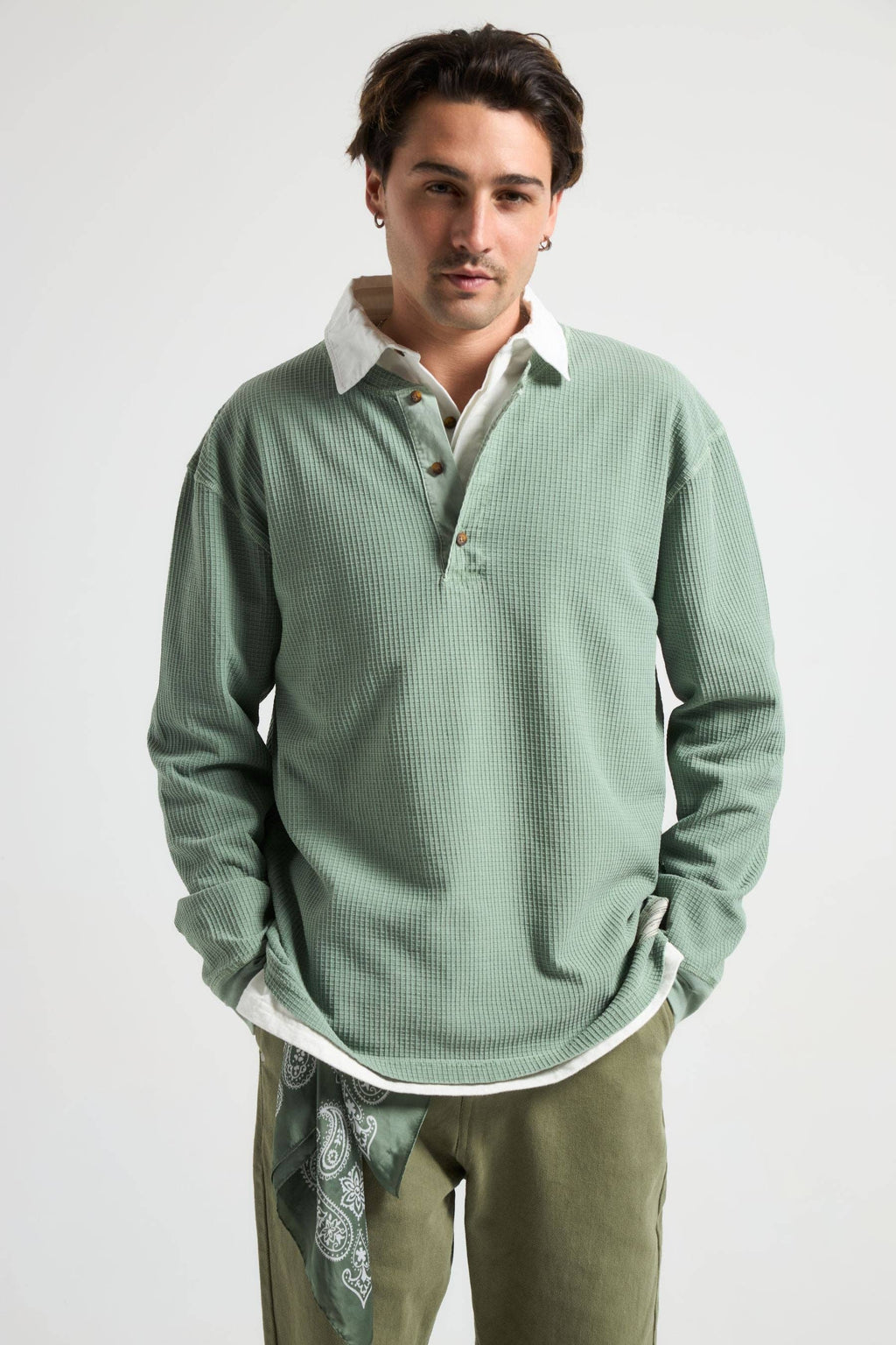 Deck L/S Waffle Henley Hedge Green