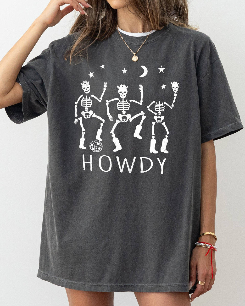 Dancing Skeletons, Howdy, Spooky, Ghost, Halloween T-Shirt
