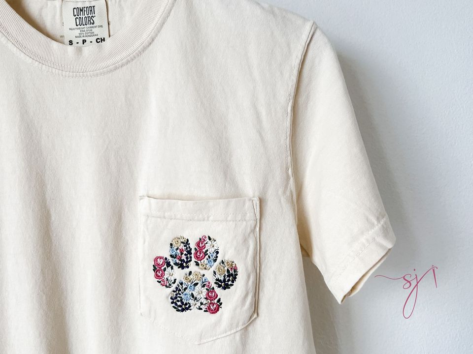 Floral Paw Print Embroidered Pocket Tee - Vintage-Inspired Short Sleeve - Cream Beige