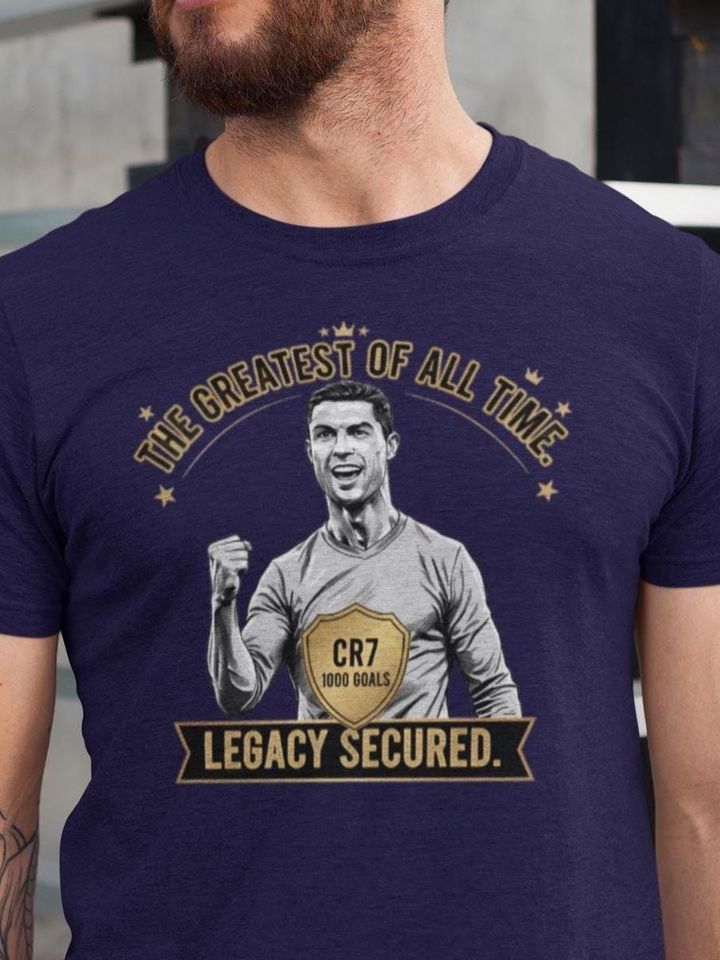 Ronaldo Tshirt, CR7 Tshirt, Cristiano Ronaldo GOAT Football Shirt  Road to 1000 Goals Tee, Soccer Legend Graphic T-Shirt, Football Fan Gift