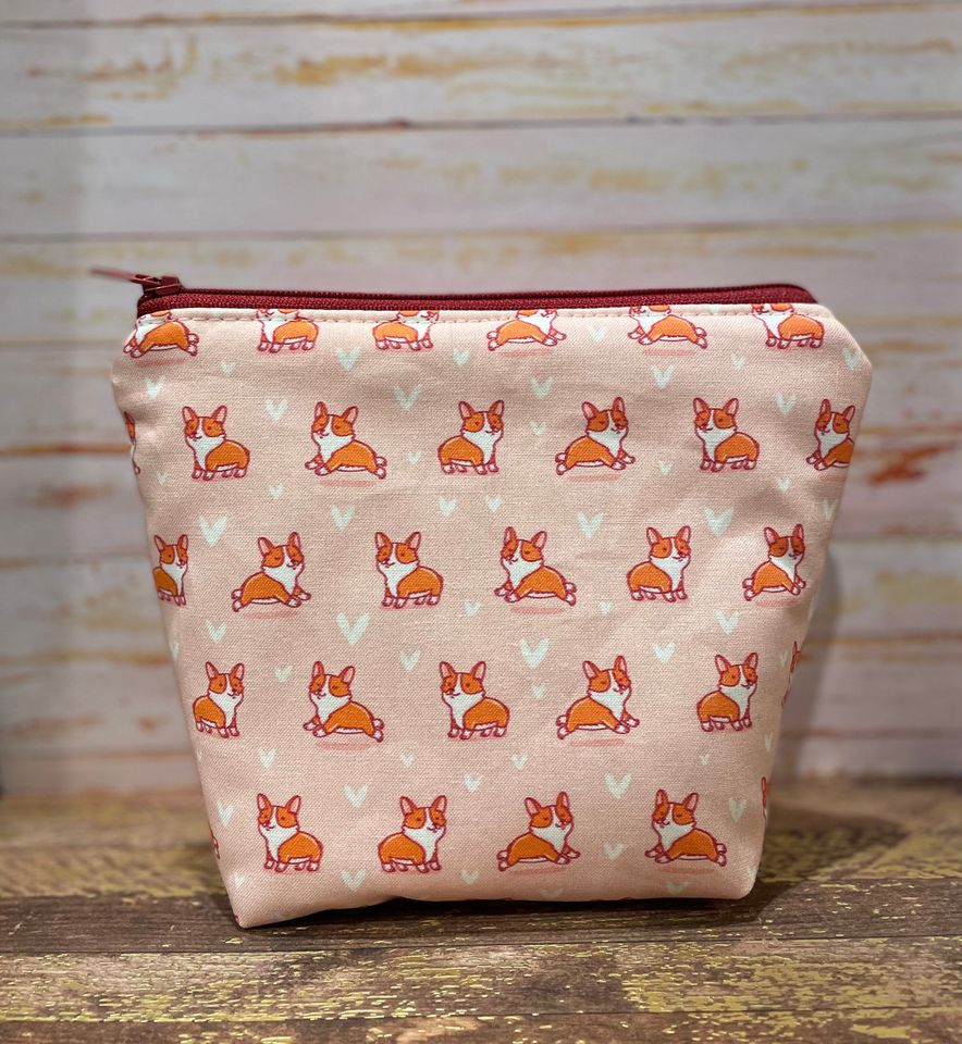 Corgi Hearts Zipper Pouch