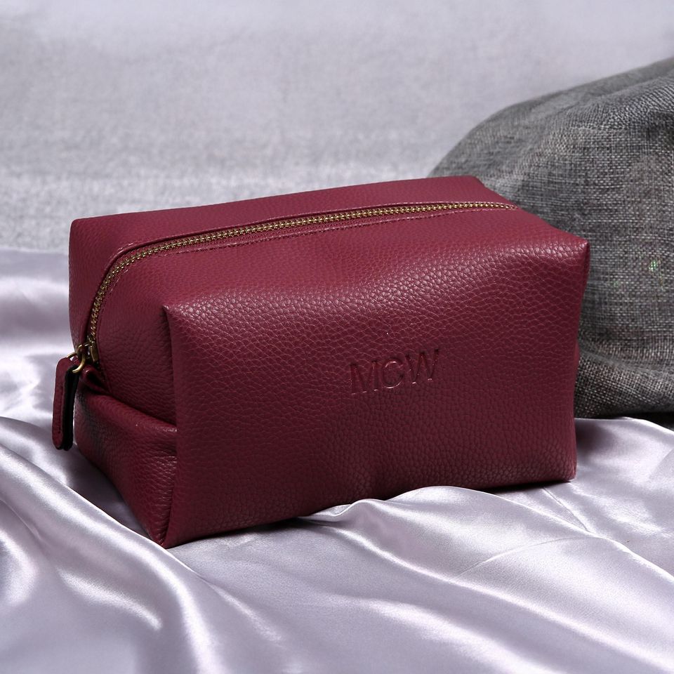 Personalized Make Up Bag-Cosmetic Pouch-Travel Organizer-Bridesmaid Gifts-Gift for Her-15 Colors