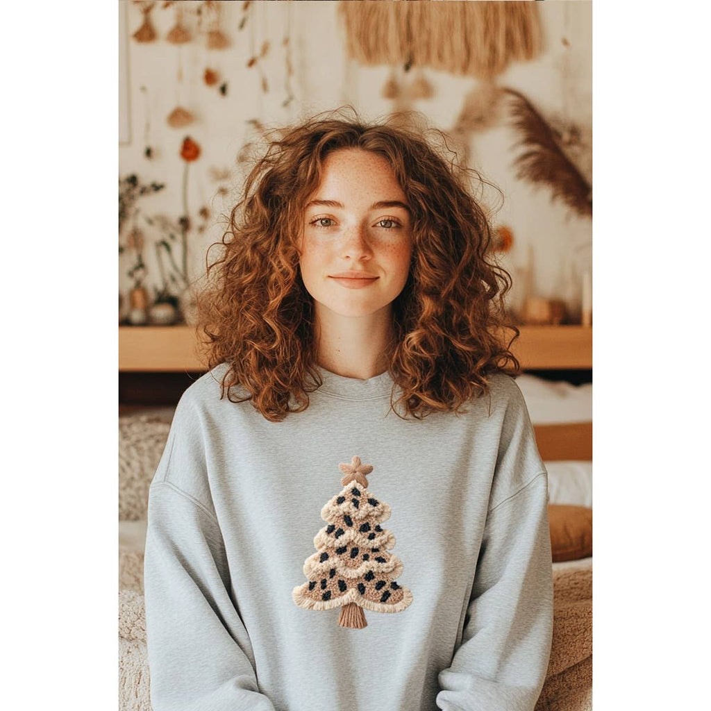 Leopard Christmas Tree  Graphic Sweatshirts.