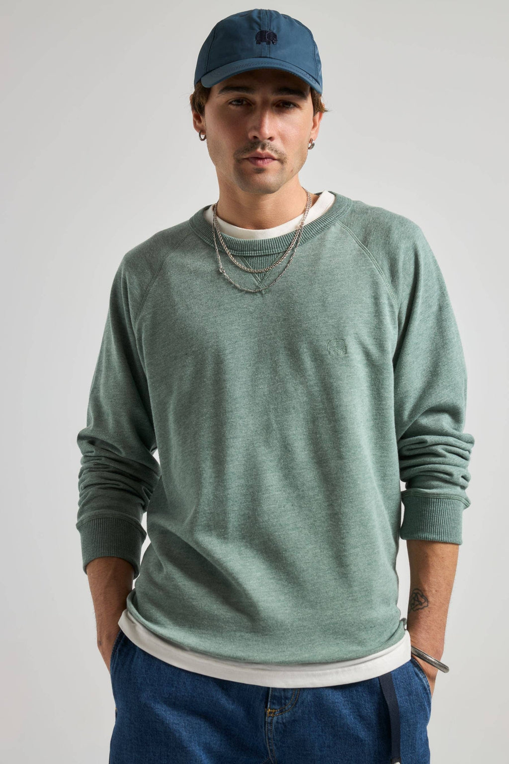 Essential Lightweight Sweater Salty Green