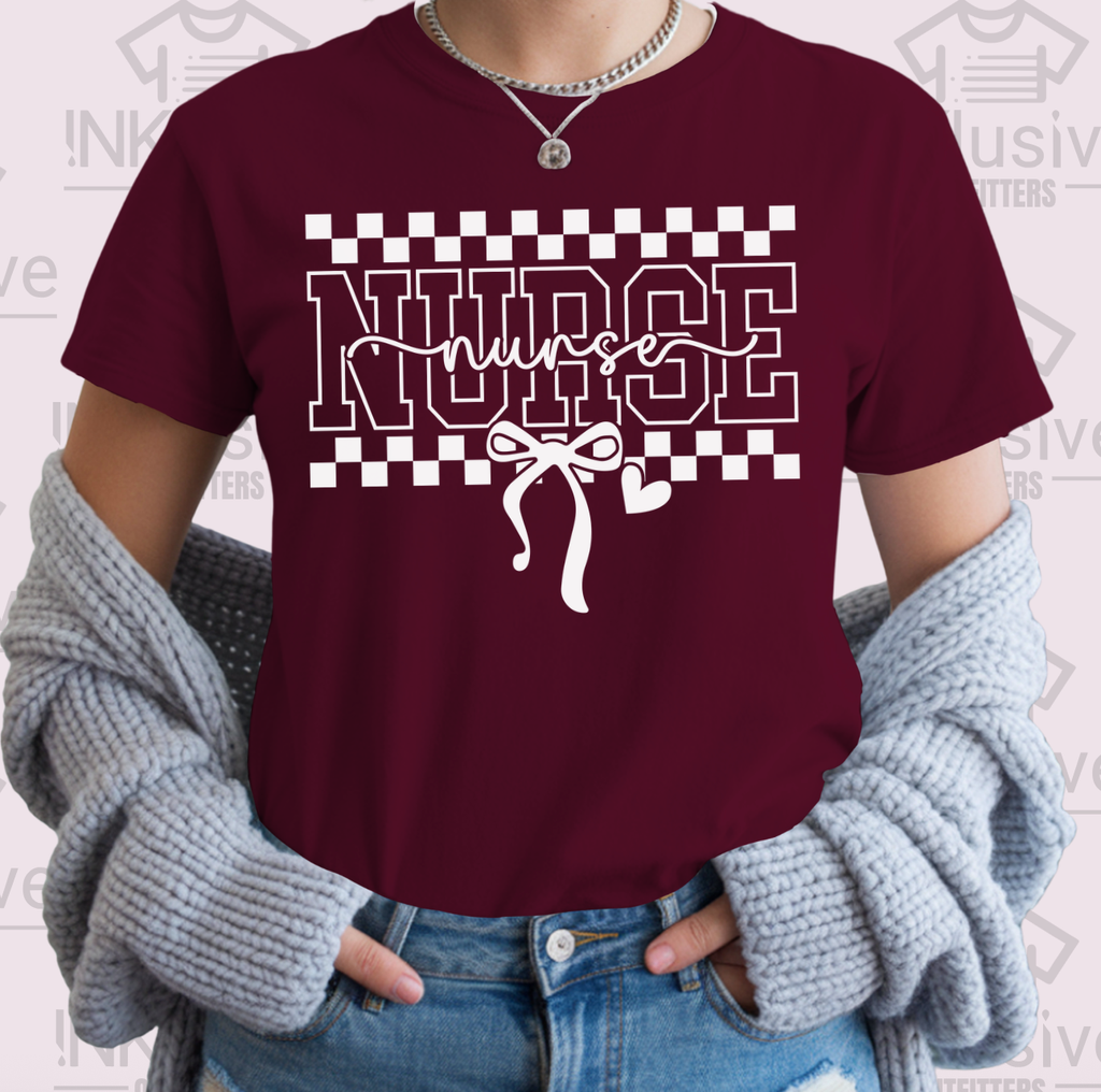 Nurse Checkered - T-Shirt Gildan Softstyle