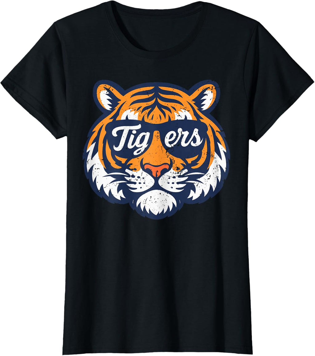 Vintage Tiger Wearing Sunglasses Retro Graphic Tee Tiger T-Shirt