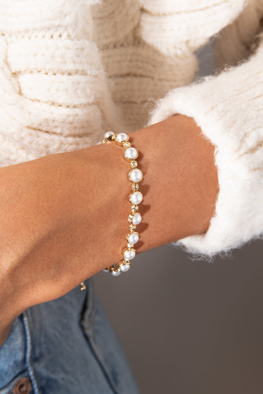 Pearl Bolo Beaded Bracelet T-Shirts