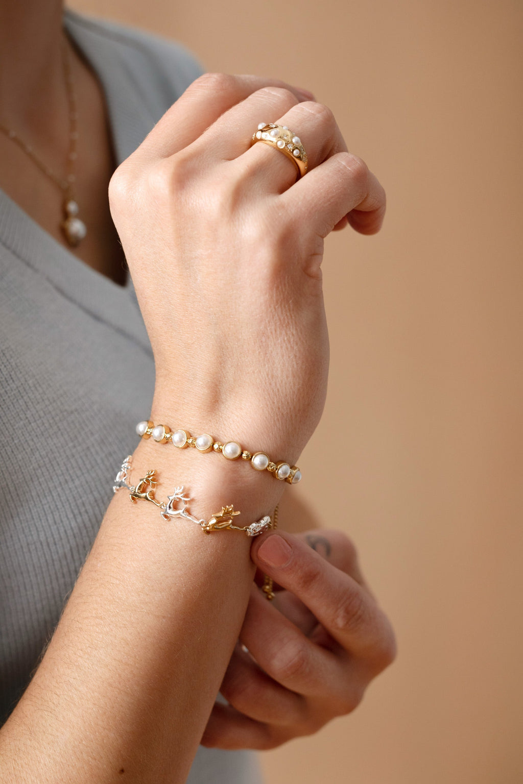 Pearl Bolo Beaded Bracelet T-Shirts