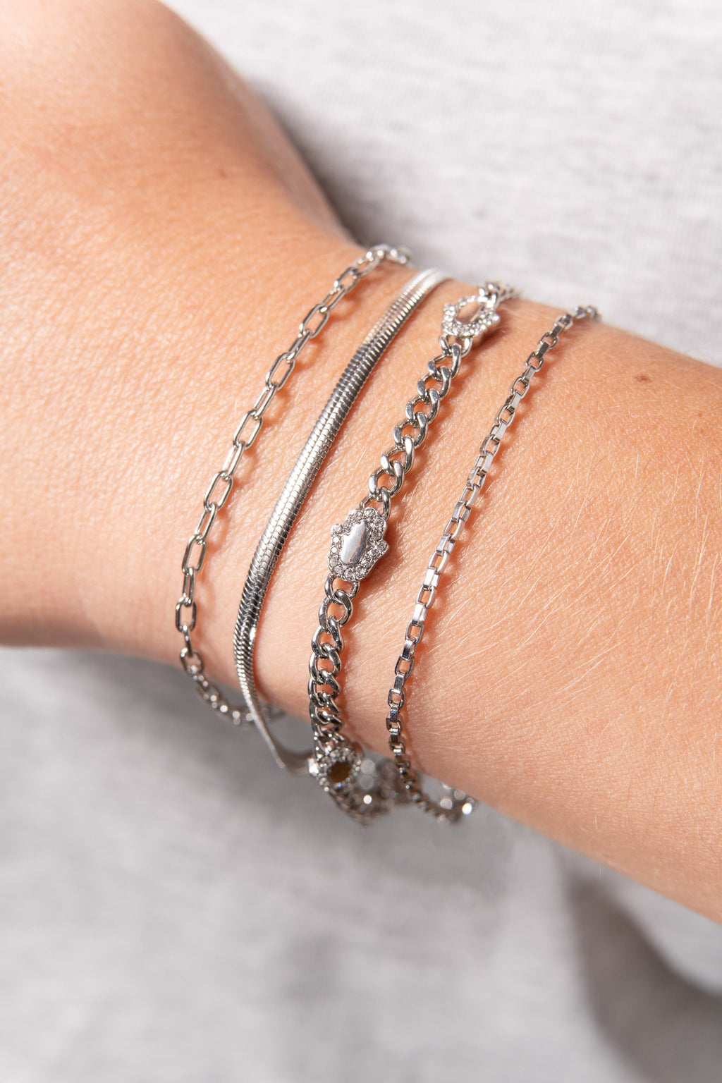 Hamsa Curb Chain Bracelet T-Shirts