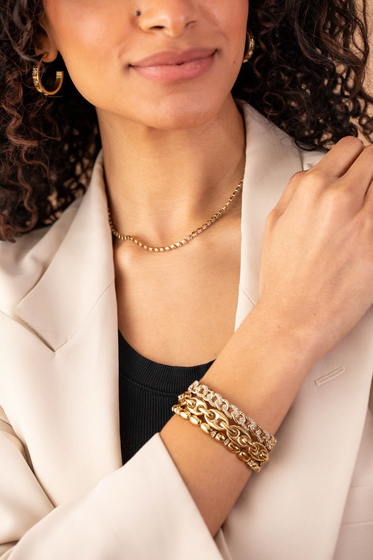 Pave Curb Chain Stretch Bracelet T-Shirts