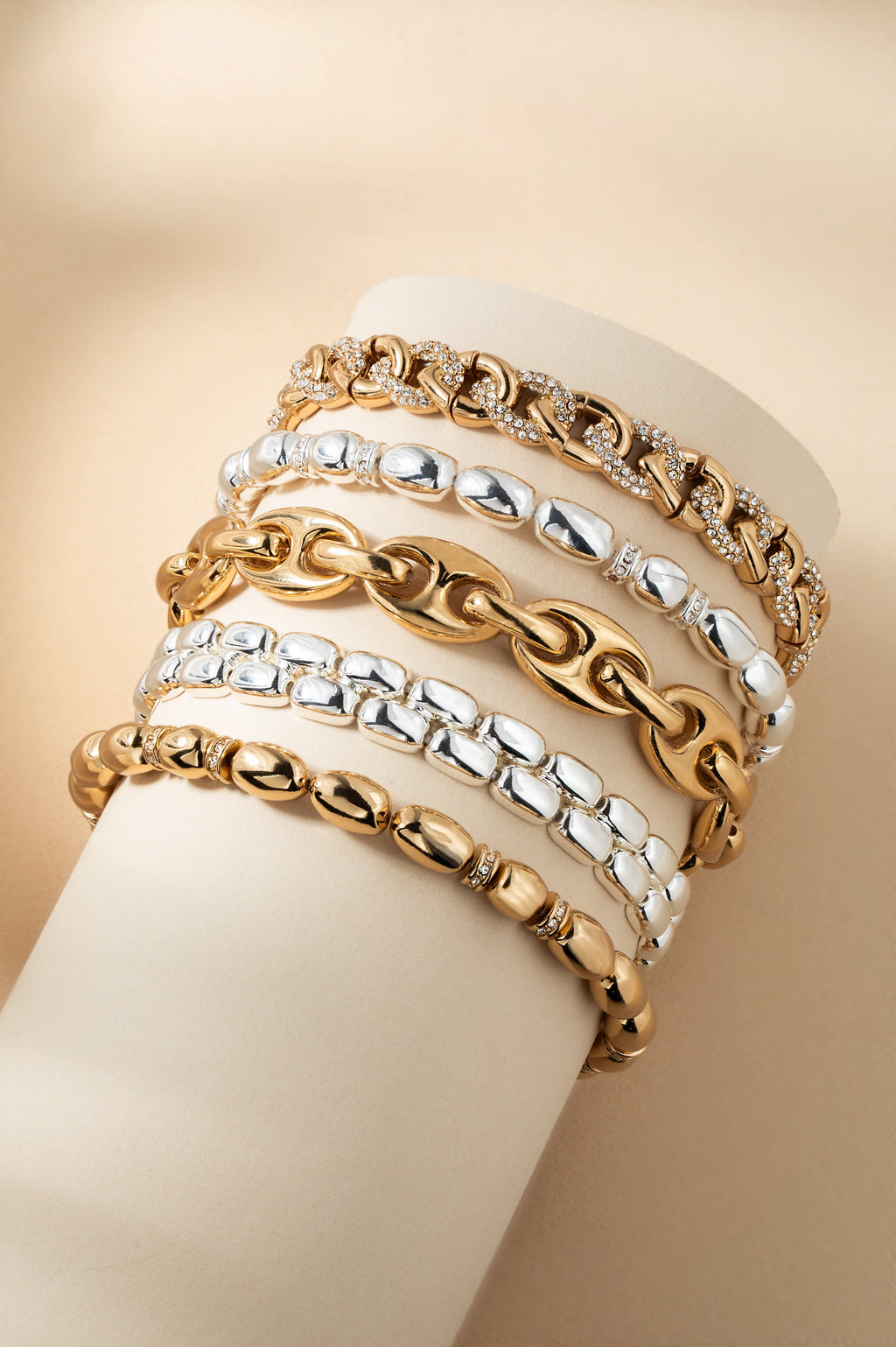Pave Curb Chain Stretch Bracelet T-Shirts