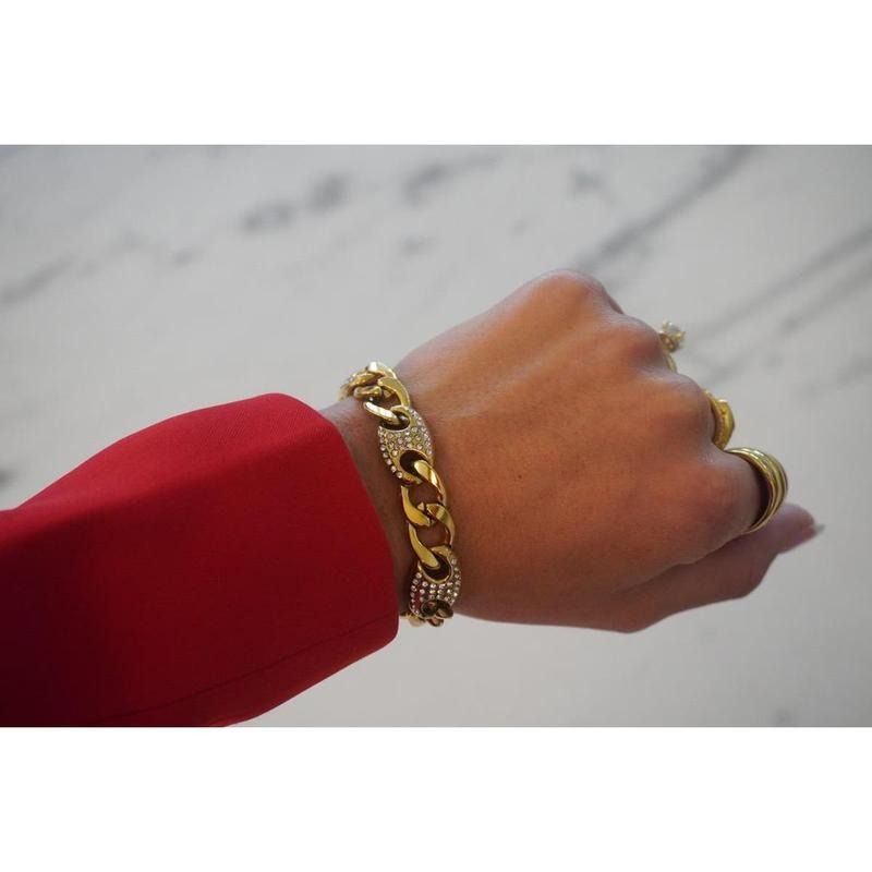 BRITT BRACELET T-Shirts