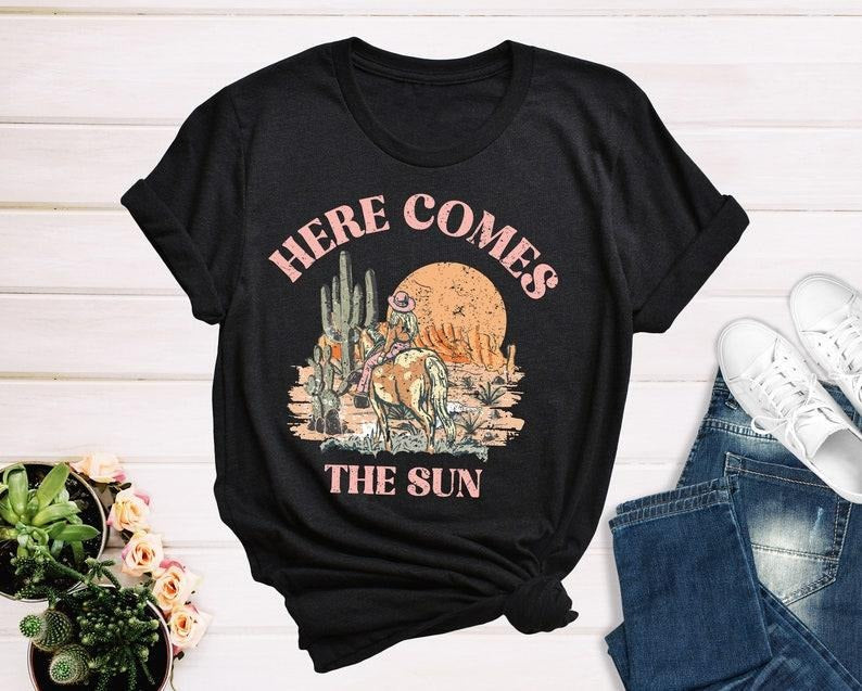 Here Comes Sun Vintage Cowgirl Shirt Southern Shirt Country Girl Shirt Desert Shirt Retro Vintage Western Shirt Sun T-Shirts