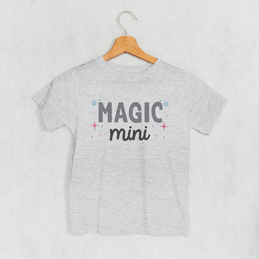 Magic Mini () T-Shirts