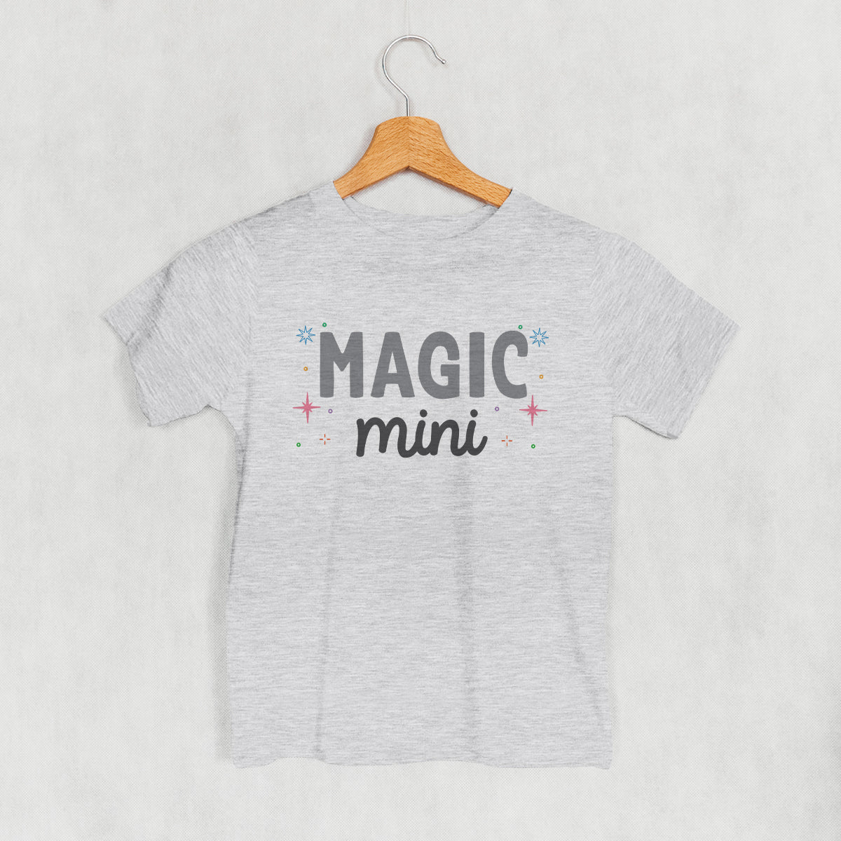 Magic Mini () T-Shirts