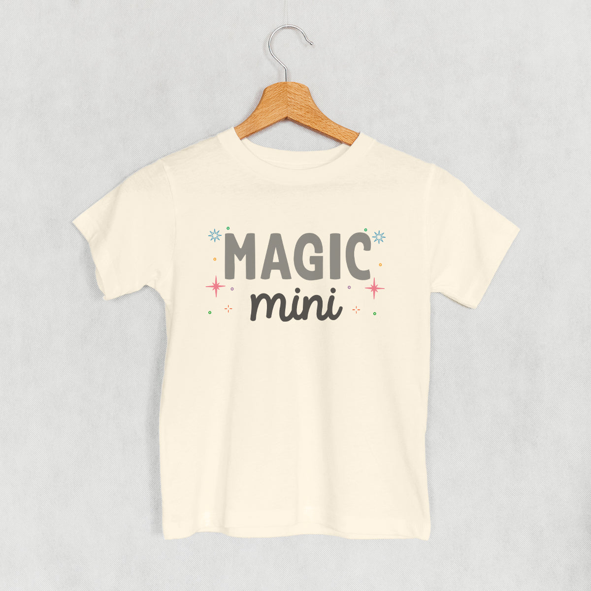 Magic Mini () T-Shirts