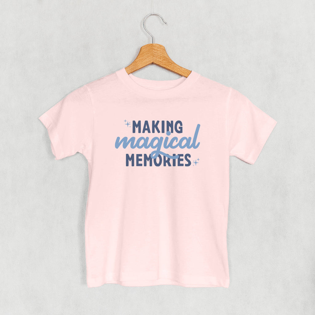 Making Magical Memories (Blue) () T-Shirts