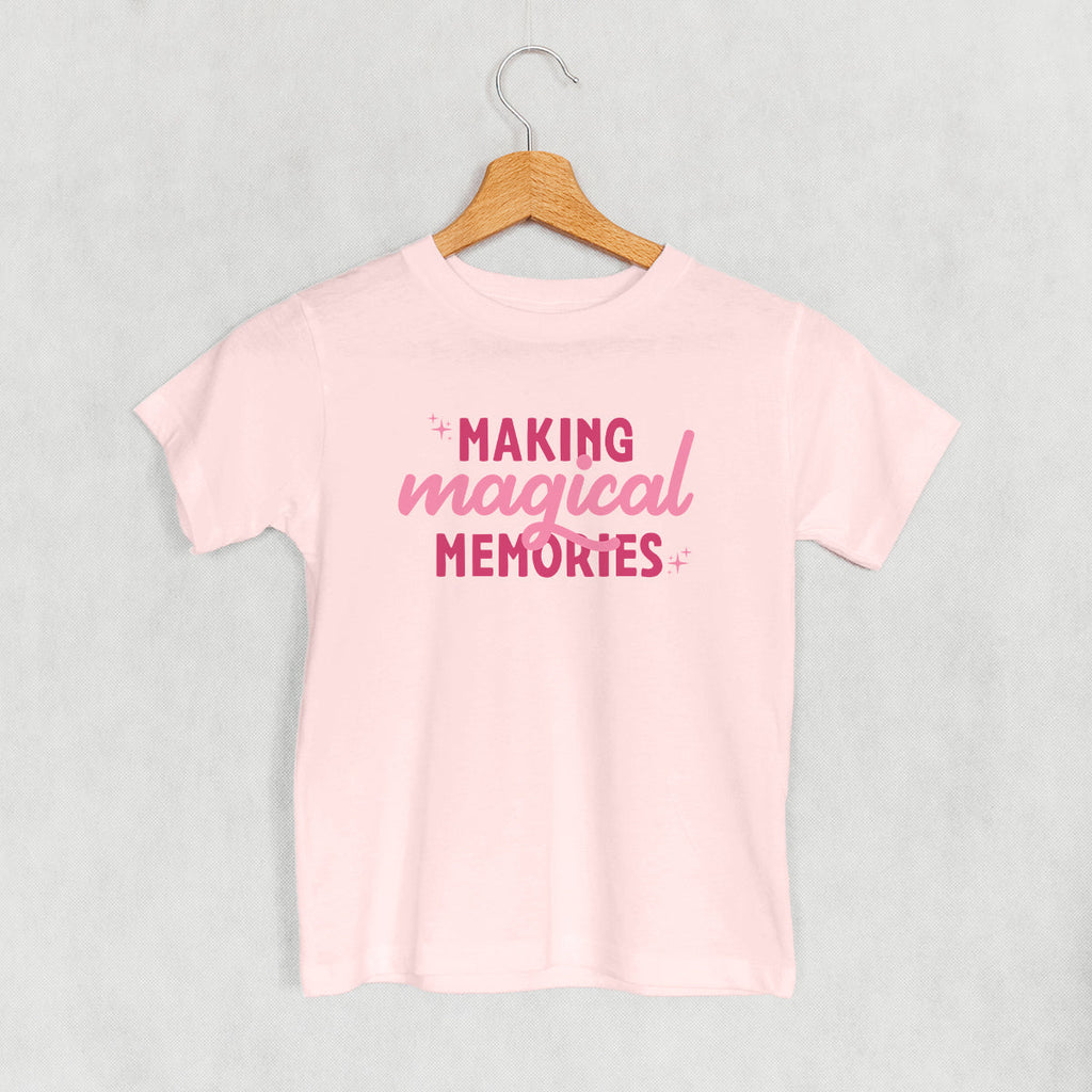 Making Magical Memories (Pink) () T-Shirts