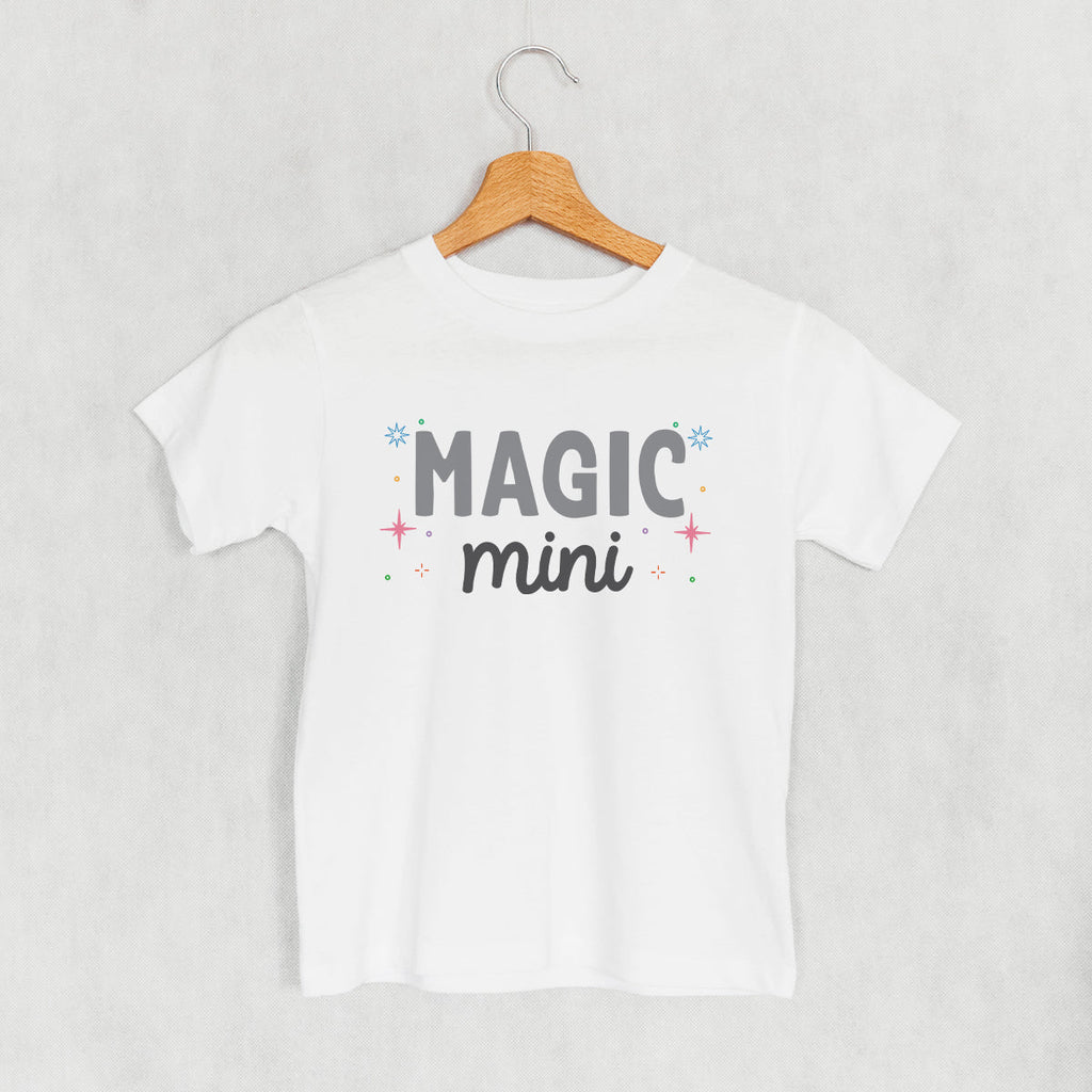 Magic Mini () T-Shirts