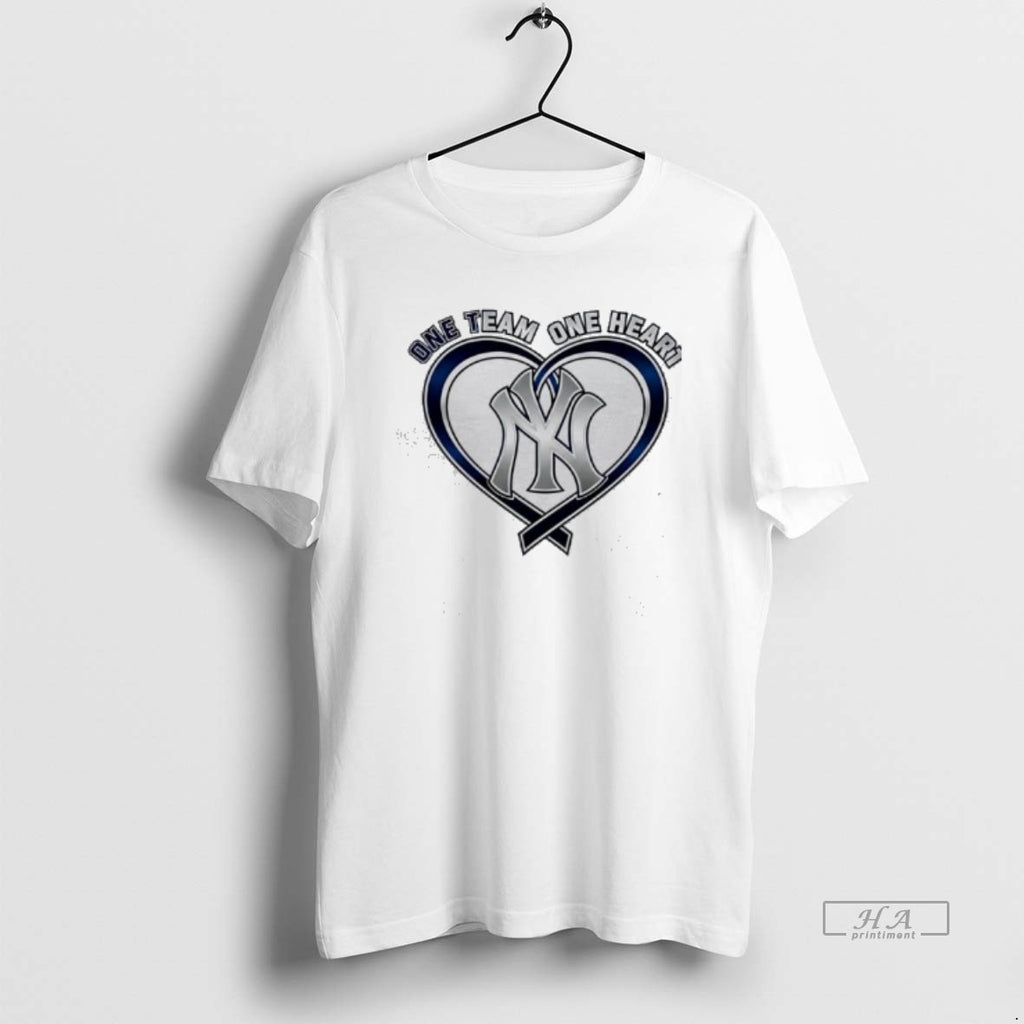 Official New York Yankees One Team One Heart