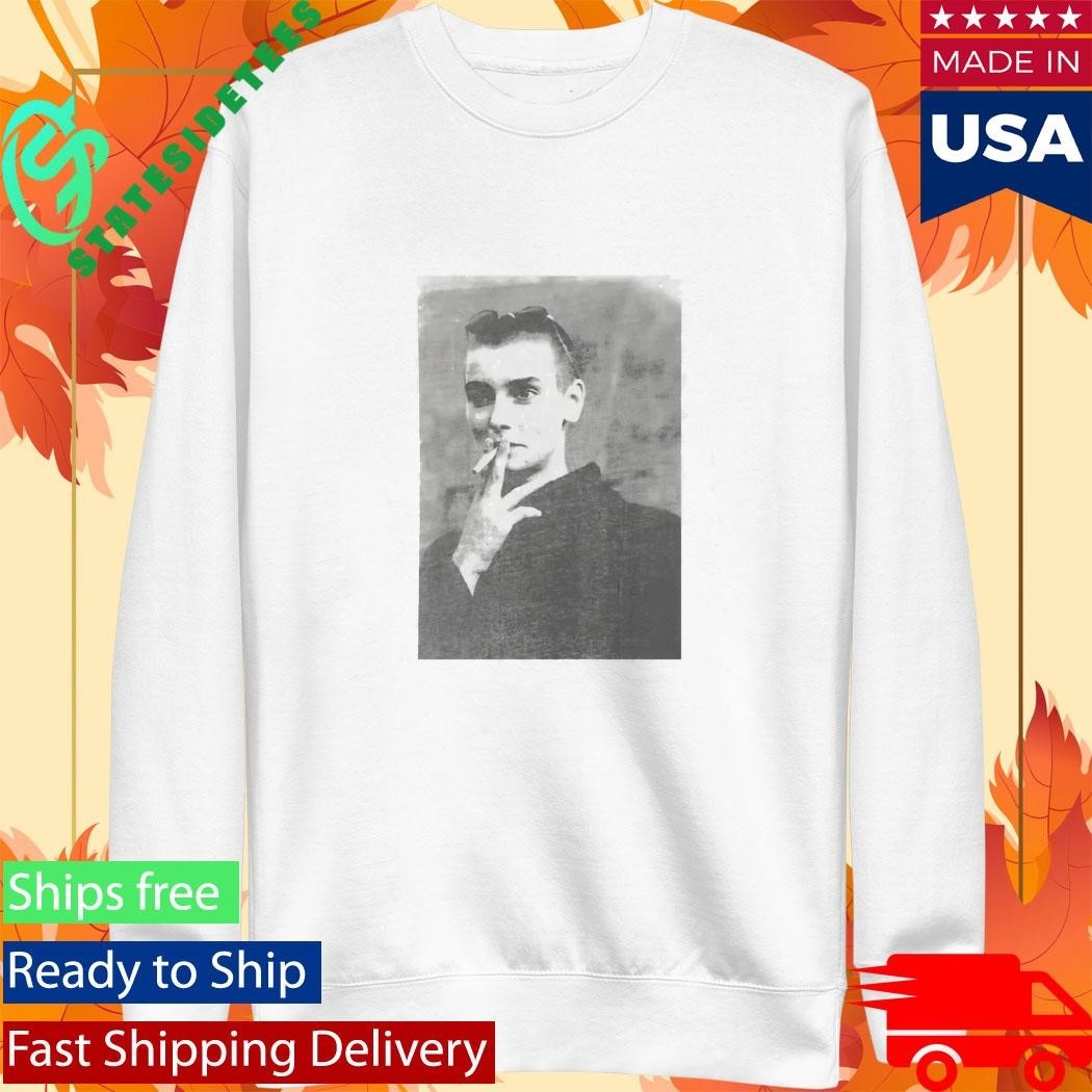 Pedro Pascal Sinéad O’Connor Smoking Shirt Unisex , , , Long Sleeve Tee