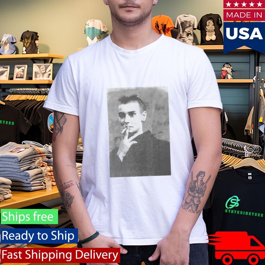 Pedro Pascal Sinéad O’Connor Smoking Shirt Unisex , , , Long Sleeve Tee