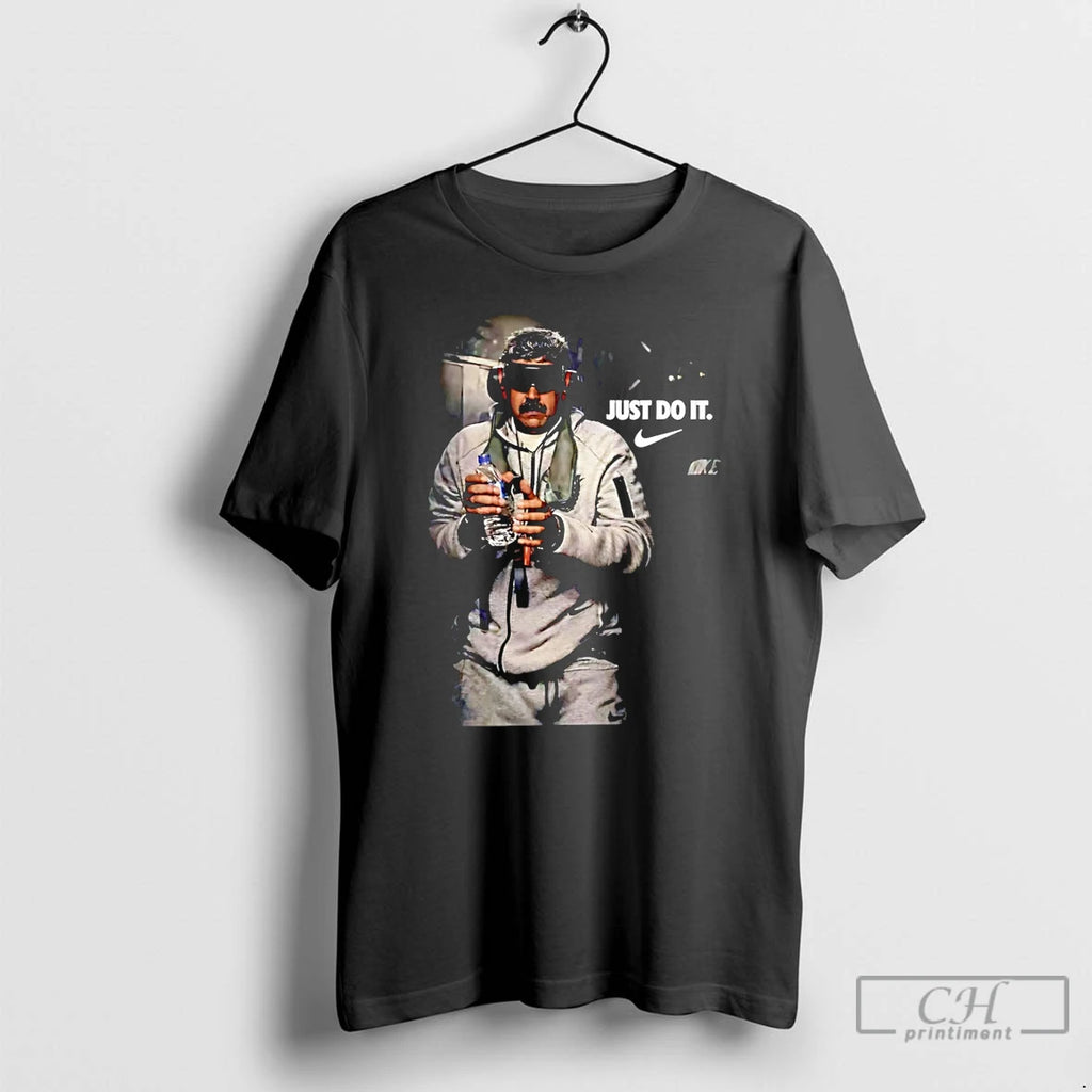 Premium Nicolas Maduro Just Do It Logo Retro