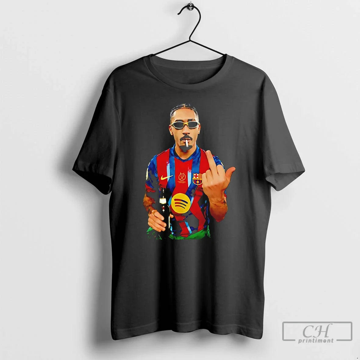 Raphinha Middle Finger Beer Barcelona Brasil