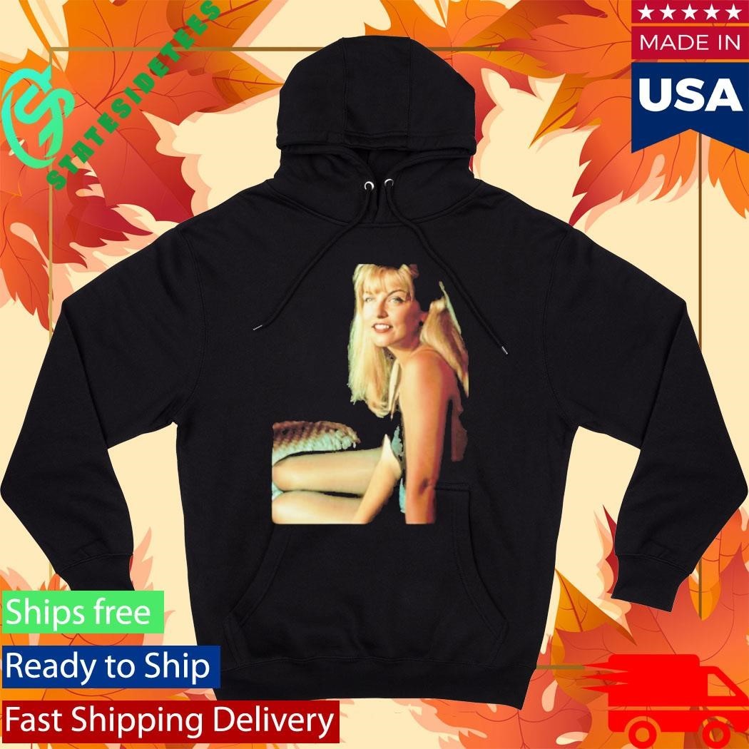 She Would Die For Love Shirt Unisex , , , Long Sleeve Tee