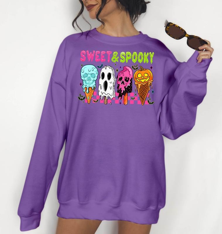 Sweet Spooky Funny Funny Relaxed Fit Casual Halloween T-Shirts