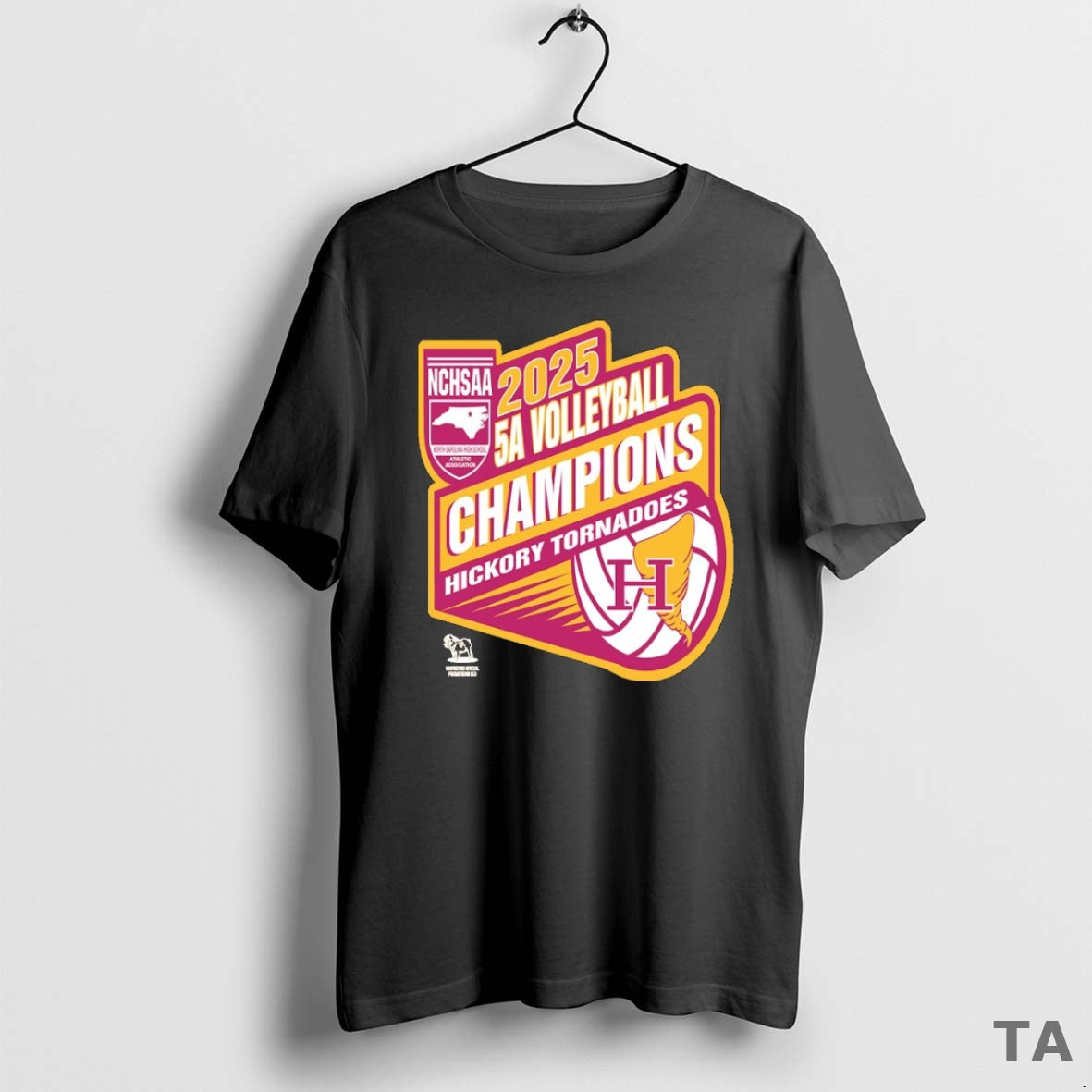 Top Hickory Tornadoes Nchsaa 5a Volleyball Champions 2025
