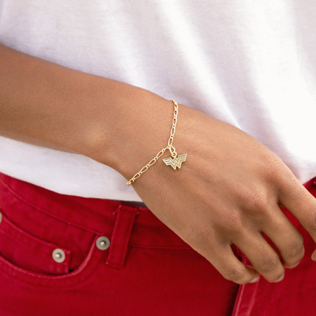 Wonder Woman™ Logo Stretch Bracelet T-Shirts