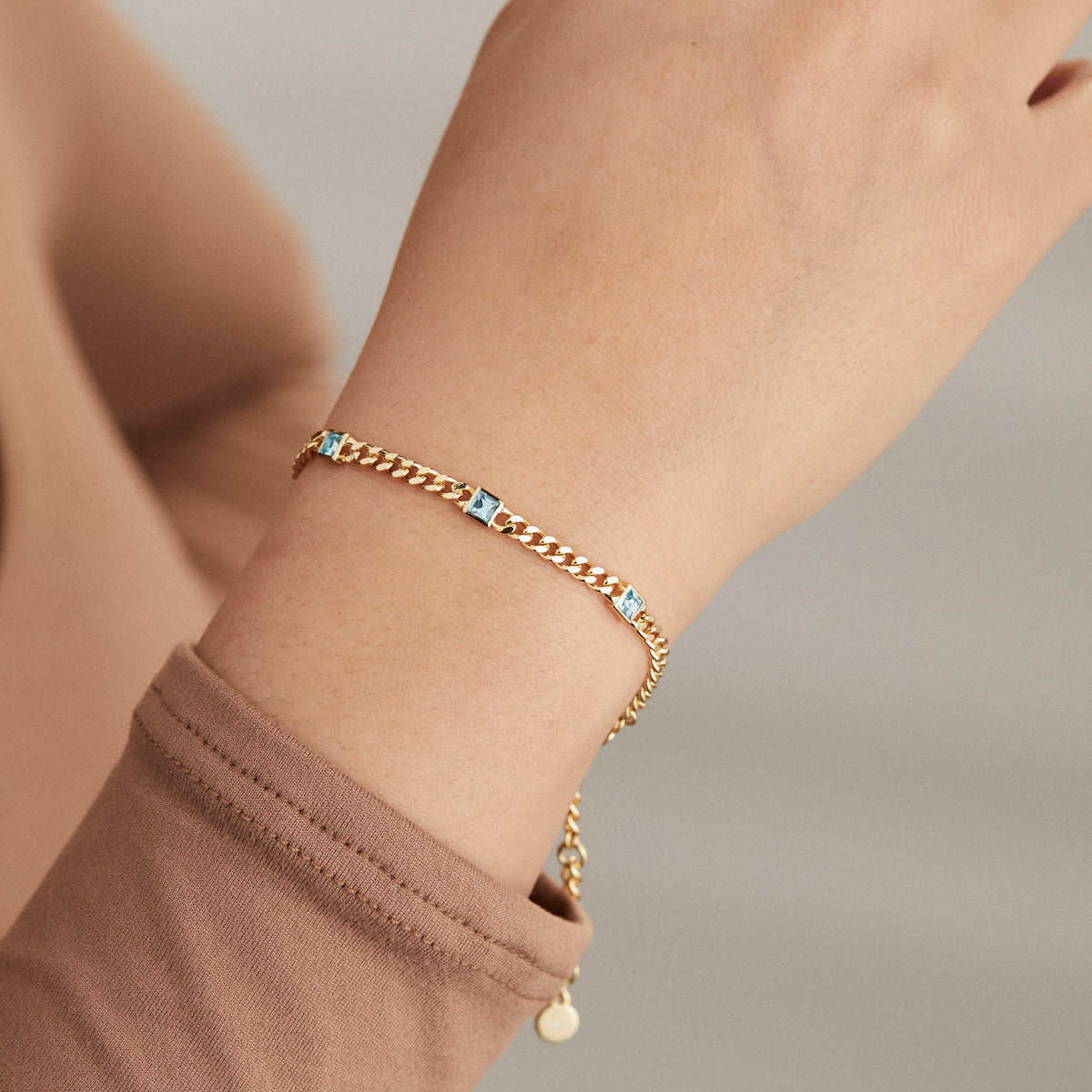 March Birthstone Aquamarine Curb Chain Bracelet T-Shirts