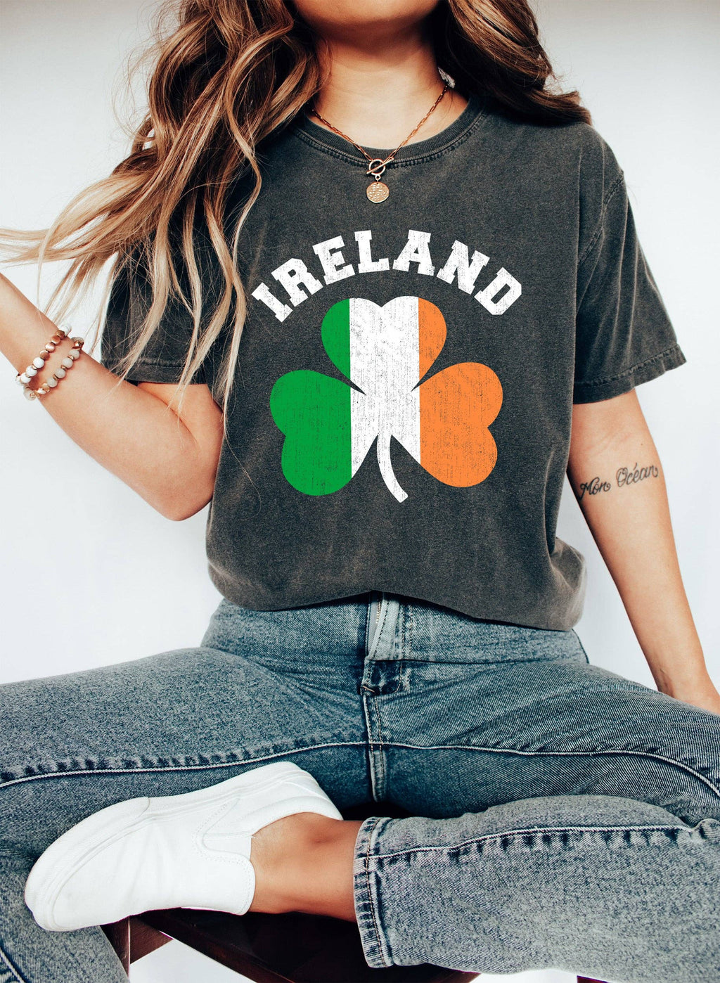 Ireland Flag Clover St Patrick's Day T-Shirt