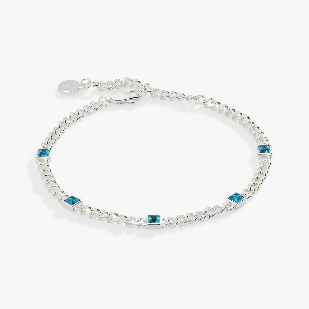 December Birthstone Blue Zircon Curb Chain Bracelet T-Shirts
