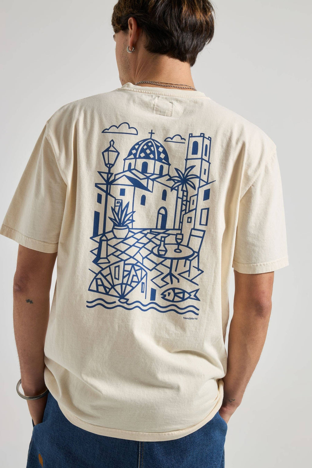 La Plaza T-Shirt Whitewashed Walls