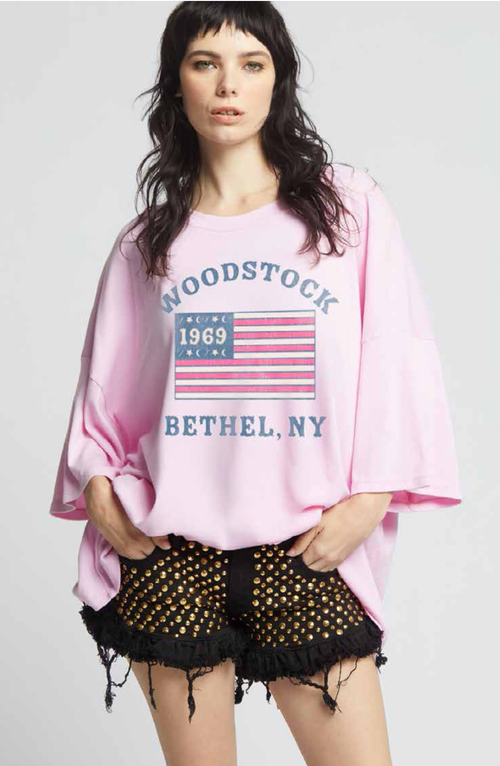 303577 - 430 Woodstock One Size Graphic Tee