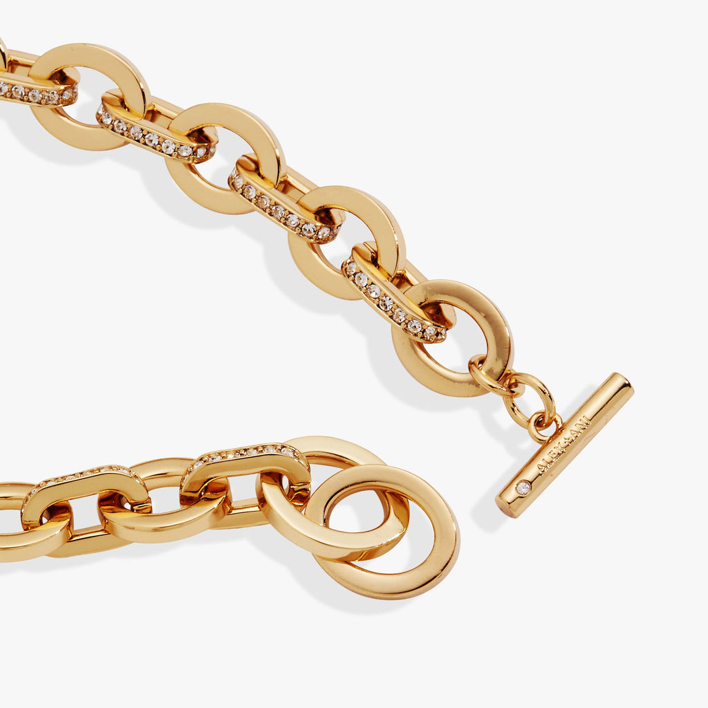 Delicate Oval Link Crystal Chain Toggle Bracelet T-Shirts