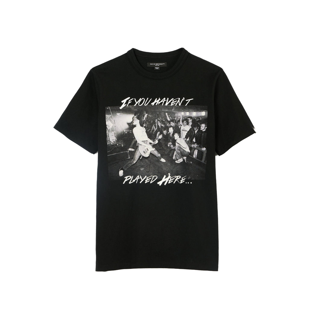 Cult's Short Sleeve Crew Neck Tee "Play Here" in Black