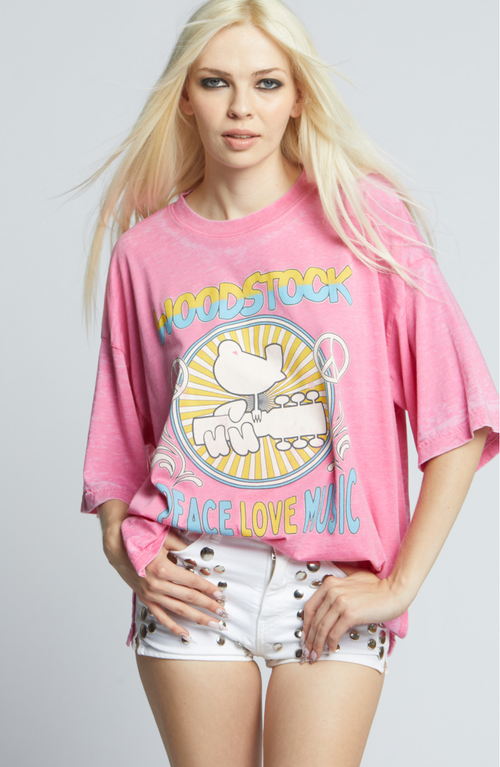 303367 - 130 Woodstock One Size Graphic Tee