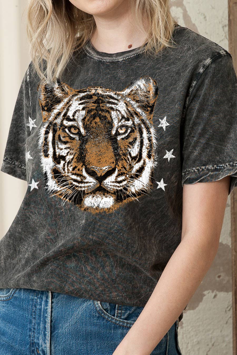Mineral Wash  - Tiger Graphic Print Short Sleeve T