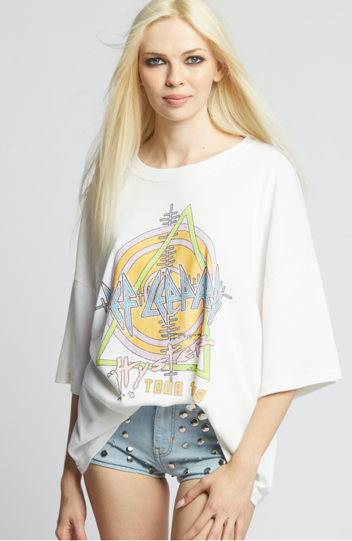 303392 - 228 Def Leppard One Size Graphic Tee