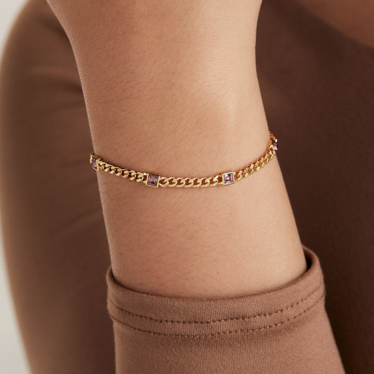 June Birthstone Light Amethyst Curb Chain Bracelet T-Shirts