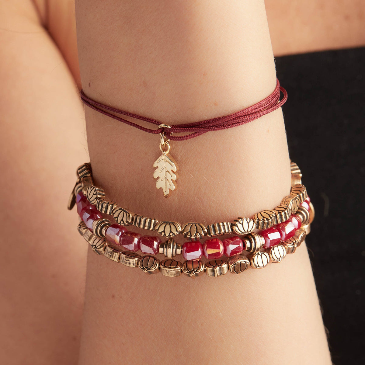 Pumpkin Beaded Bracelet T-Shirts