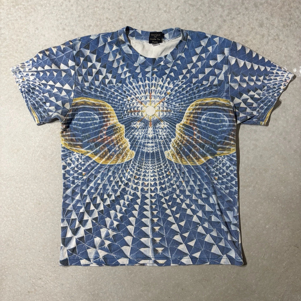 Crystal Tara InVisions x Alex Grey Art Tee All Over Print T Shirt Size M Vintage