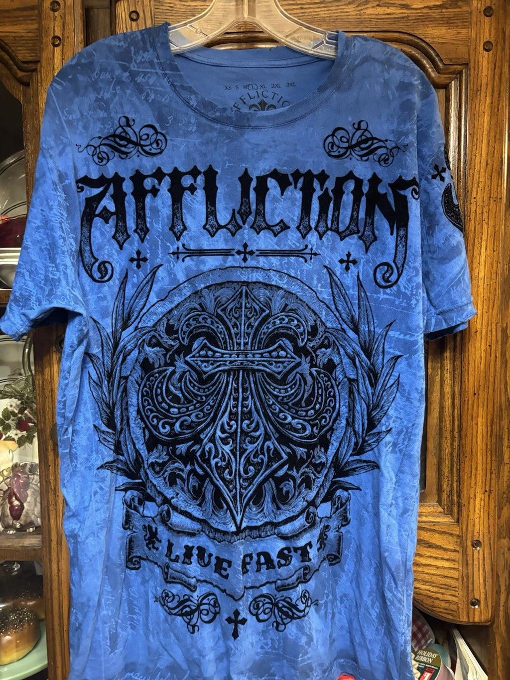 Affliction Men’s T-shirt Large Blue/ Black Graphics Distress Punk Grunge Y2K